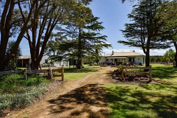 7767 Princes Highway, Mumbannar VIC 3304