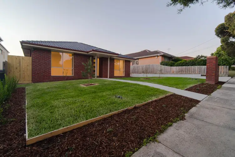 Main view of Homely unit listing, 1/16 Suffolk Street, Wantirna South VIC 3152