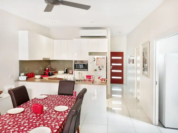 Fourth view of Homely unit listing, 4/138 Cypress St, Urangan QLD 4655