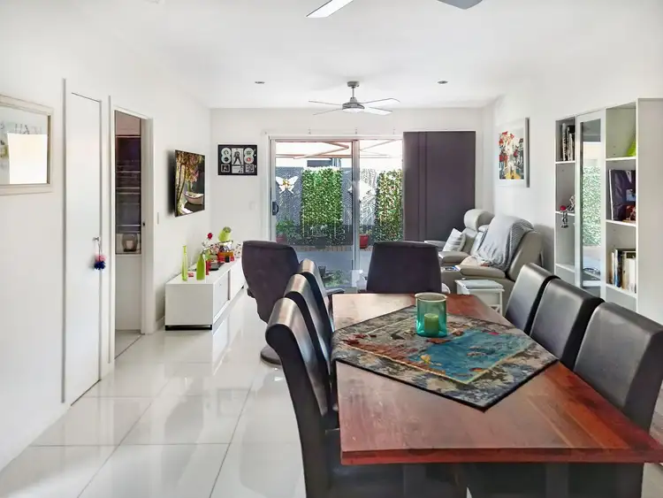 Sixth view of Homely unit listing, 4/138 Cypress St, Urangan QLD 4655