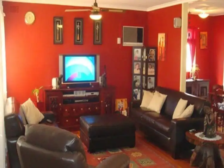 Second view of Homely house listing, 3 Merritt Court, Altona VIC 3018
