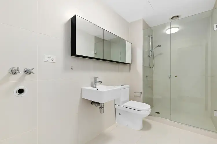 Fifth view of Homely apartment listing, 702/10 Trenerry Crescent, Abbotsford VIC 3067