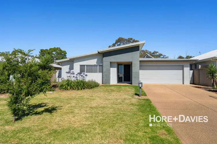 57 Strickland Drive, Boorooma NSW 2650