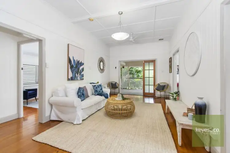 34 Carmody Street, Hermit Park QLD 4812