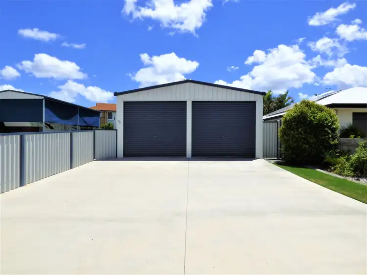33 Acacia Crescent, Tin Can Bay QLD 4580