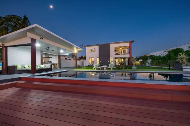 4 Wilshire Place, Pelican Waters QLD 4551