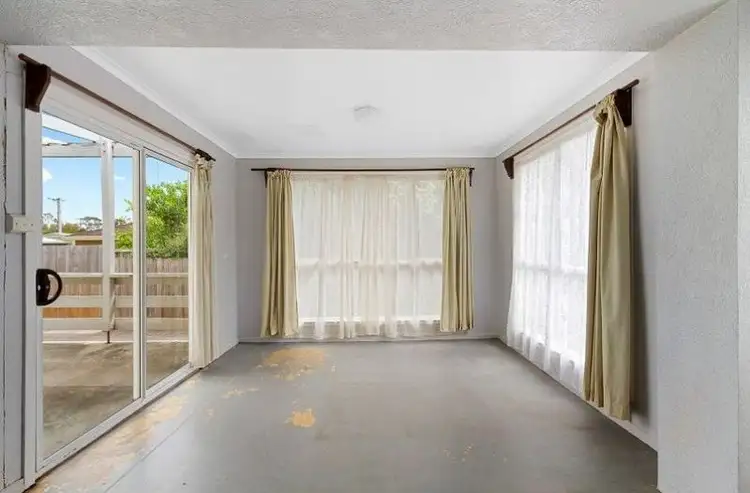 Fifth view of Homely house listing, 6 Strzelecki Court, Traralgon VIC 3844