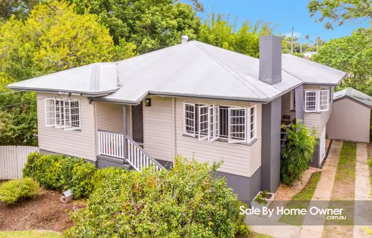 9 Gibson Crescent, Holland Park QLD 4121