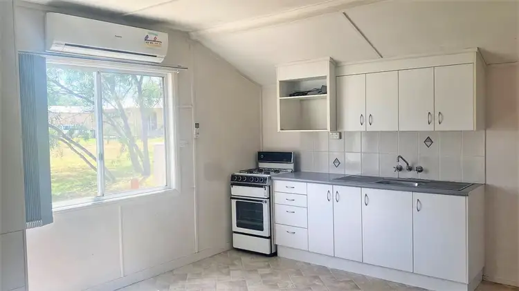 Fifth view of Homely house listing, 10 Helena Street, Chinchilla QLD 4413