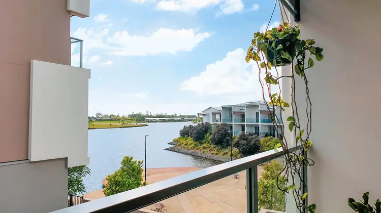 Main view of Homely townhouse listing, 41/3028 The Boulevard, Carrara QLD 4211