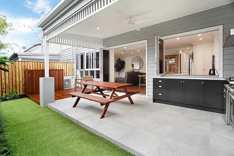 Main view of Homely townhouse listing, 3/18 Thurlow Street, Newmarket QLD 4051