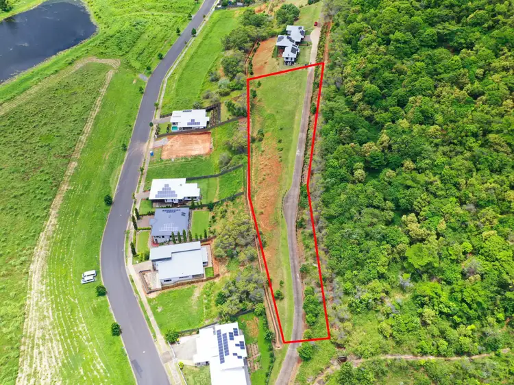 18 Bulba Street, Caravonica QLD 4878