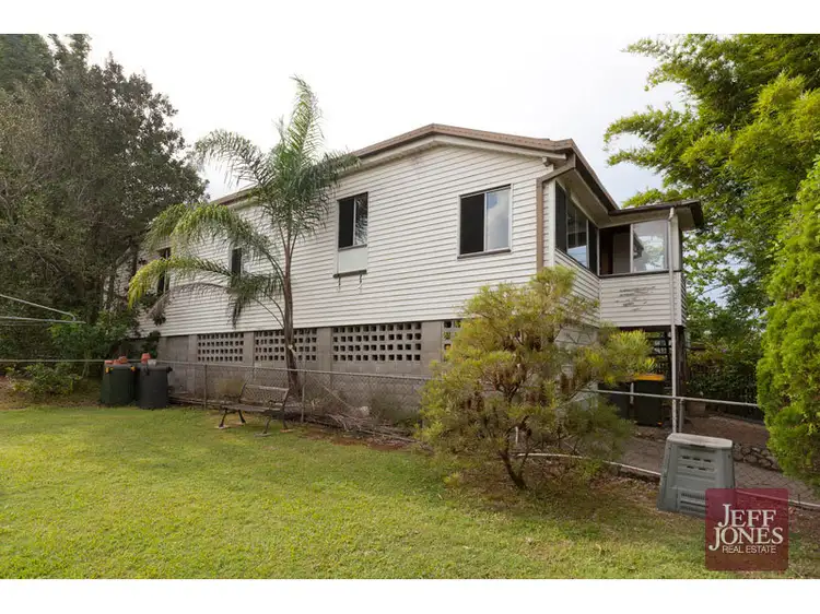 83 Baron Street, Greenslopes QLD 4120