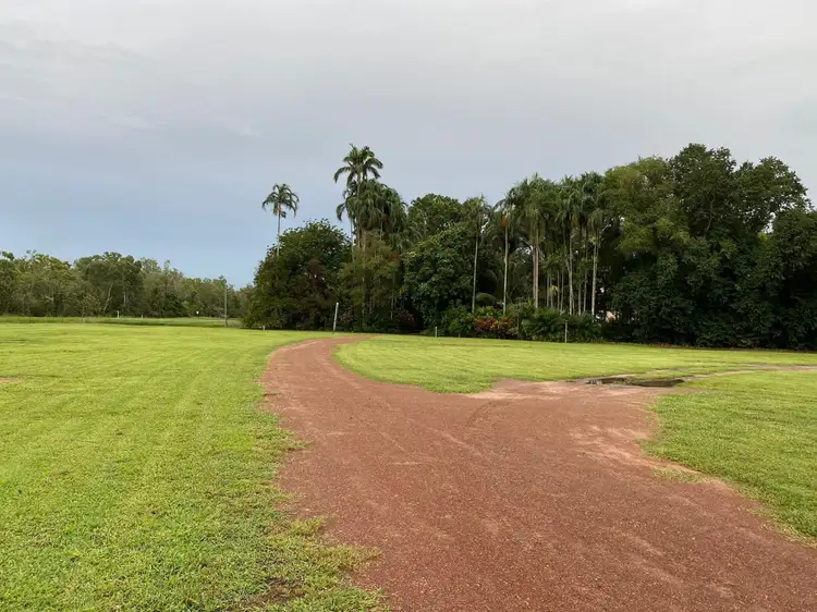 5 Warren Road, Lambells Lagoon NT 822