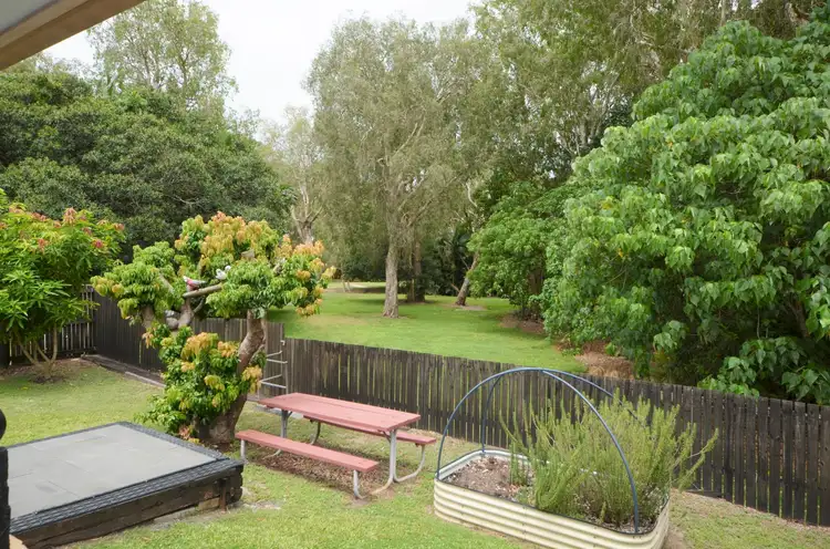 Fourth view of Homely semi-detached listing, 1/25 Lorraine Court, Andergrove QLD 4740