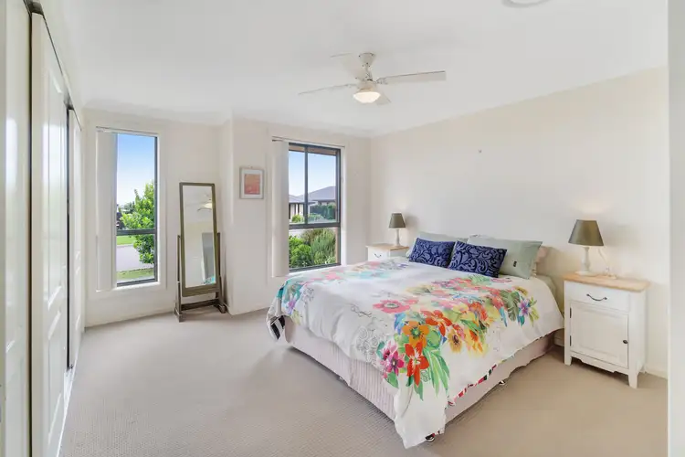 Second view of Homely house listing, 26 Broomfield Cres, Hunterview NSW 2330