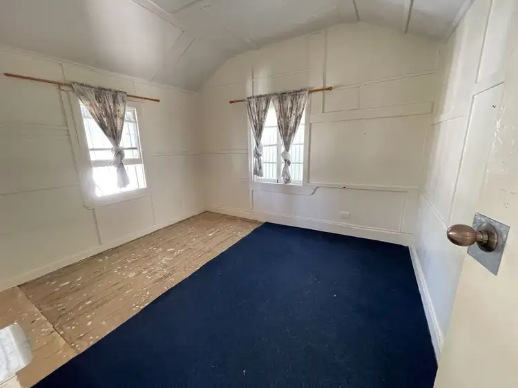 Seventh view of Homely house listing, 4 Carr Street, Ipswich QLD 4305