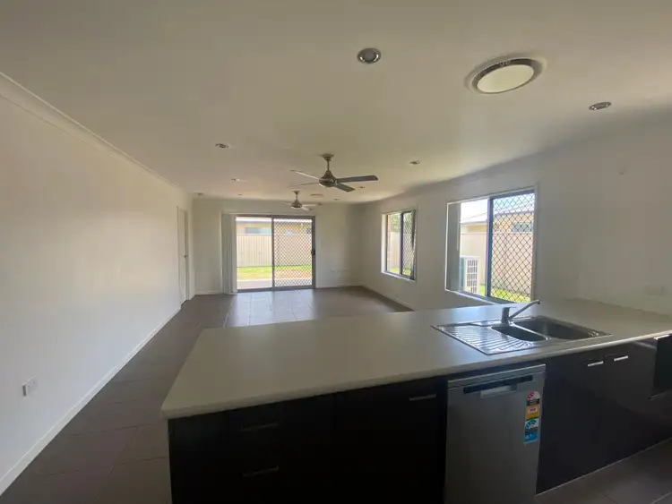 Sixth view of Homely house listing, 44 Ellem Drive, Chinchilla QLD 4413