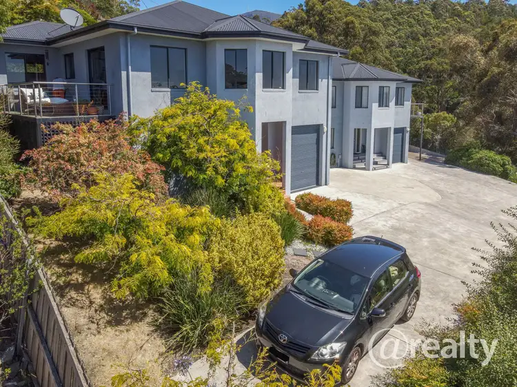 2/22a Keith White Crescent, Mount Stuart TAS 7000
