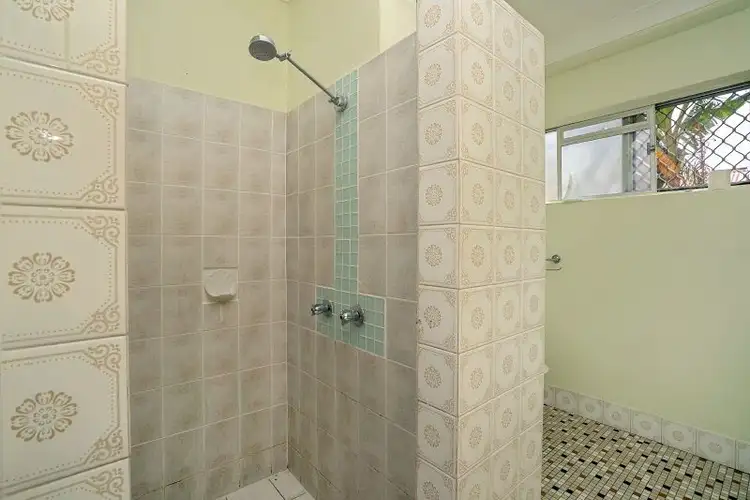 Seventh view of Homely unit listing, 4/24 Stevens Street, Southport QLD 4215