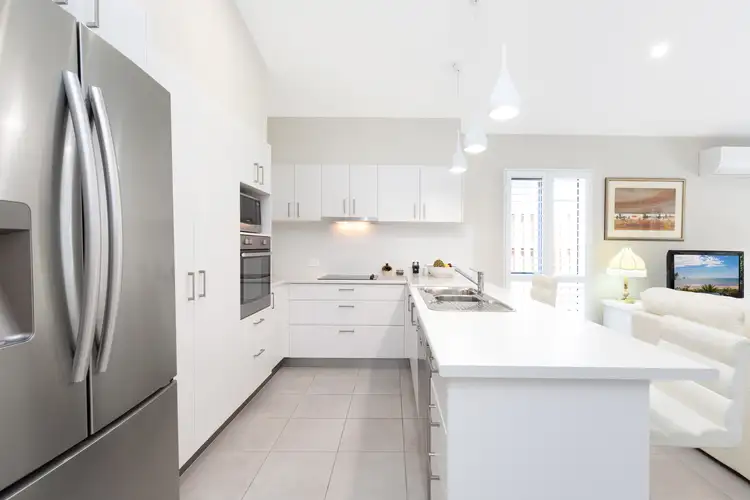 Second view of Homely retirement listing, 23/2-20 Island View Drive, Urangan QLD 4655