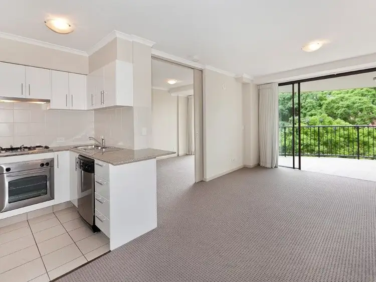 116/8 Land Street, Toowong QLD 4066