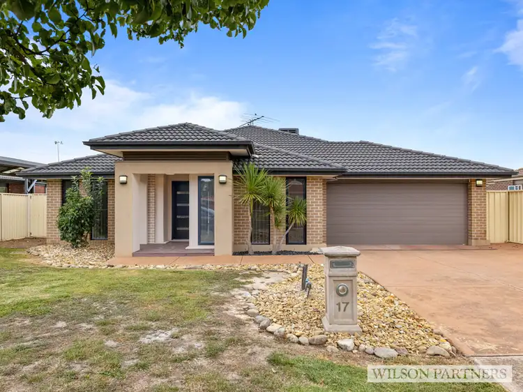 17 Almond Avenue, Wallan VIC 3756