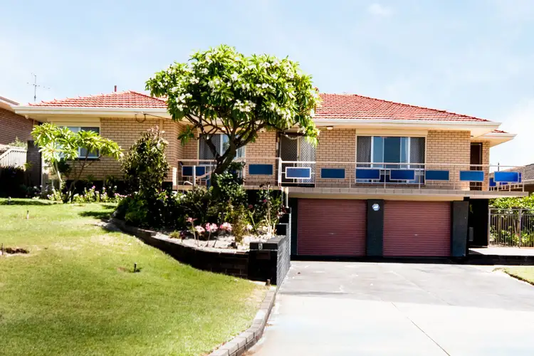 Second view of Homely house listing, 5 Stonehouse Crescent, Bentley WA 6102