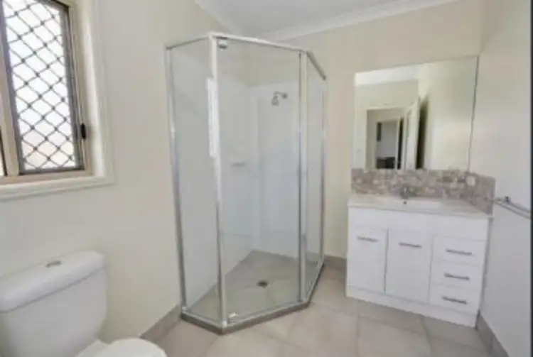 Fifth view of Homely unit listing, 4/32 Heaps Street, Avenell Heights QLD 4670