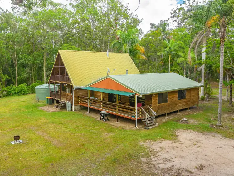 194 Stephan Road, Goomboorian QLD 4570