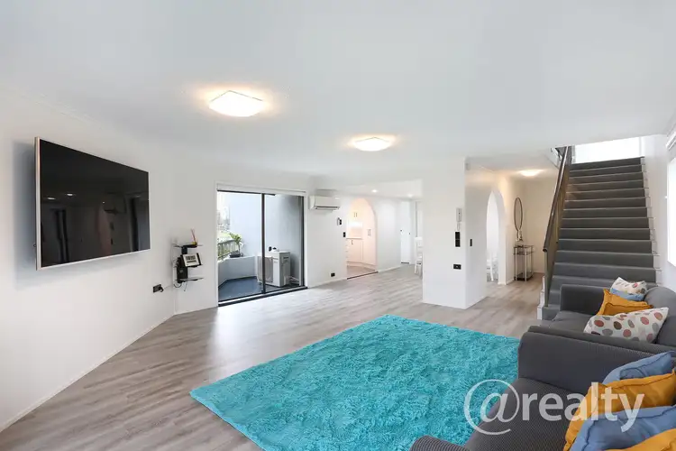 Main view of Homely apartment listing, 18/22 Second Avenue, Broadbeach QLD 4218