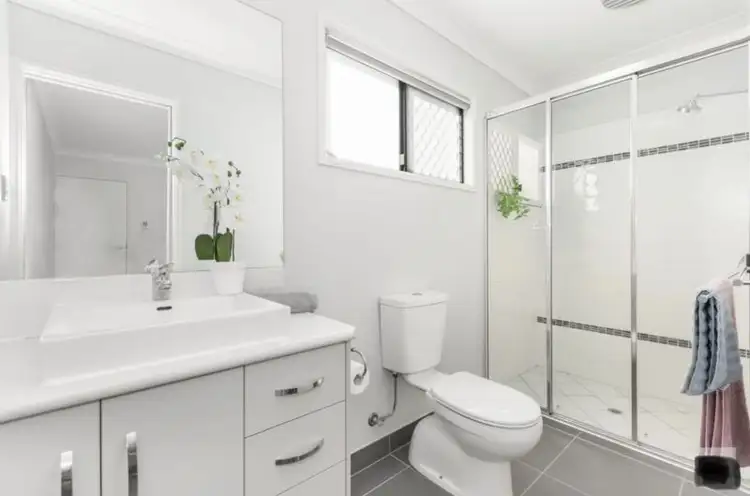 Sixth view of Homely house listing, 10 Stella Street, Kelso QLD 4815