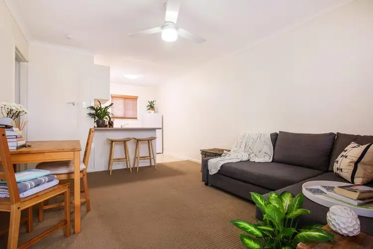7/2 Haig Street, Kirra QLD 4225
