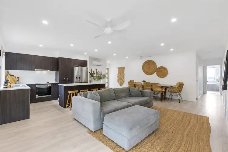2 Norton Ct, Cooroy QLD 4563