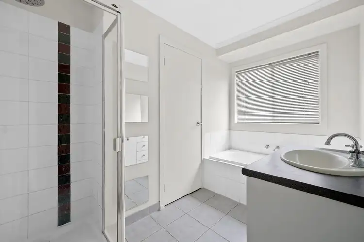 Fifth view of Homely house listing, 18 Almond Avenue, Wallan VIC 3756