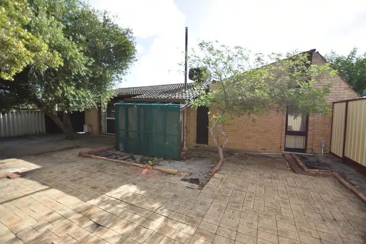 1/12 Watling Avenue, Lynwood WA 6147