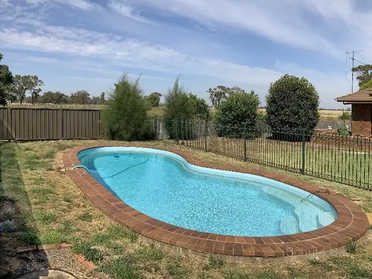 75 Wingfield Rd, Narromine NSW 2821