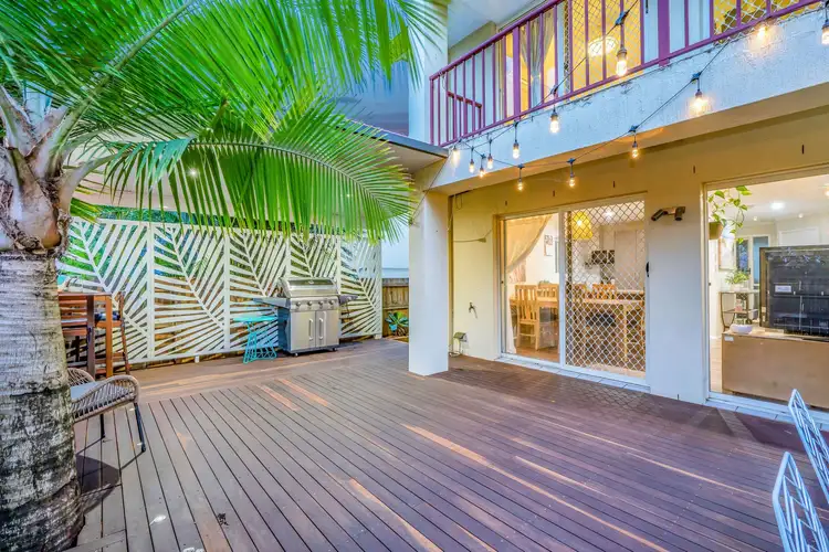 Fourth view of Homely house listing, 5/102-104 Alexander Drive, Highland Park QLD 4211
