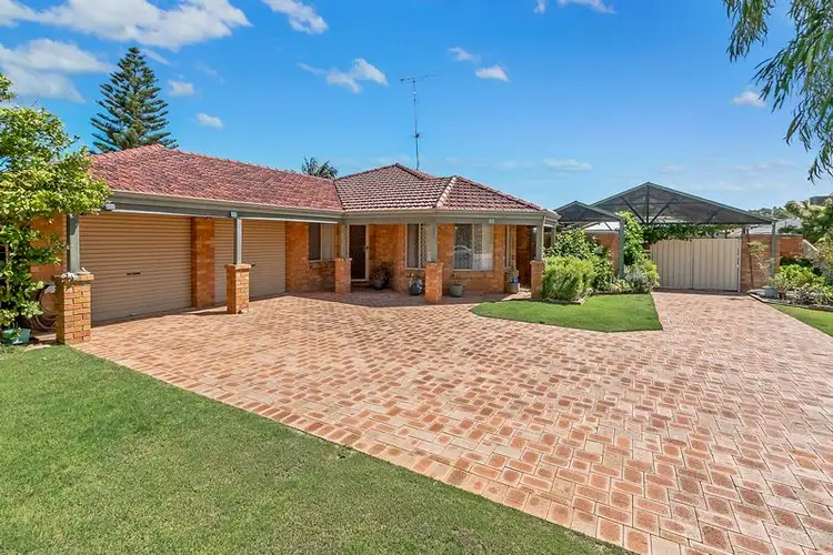 Second view of Homely house listing, 18 Caballo Court, Safety Bay WA 6169
