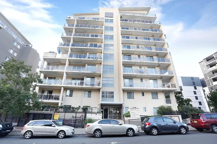 18/49 Lachlan Street, Warwick Farm NSW 2170