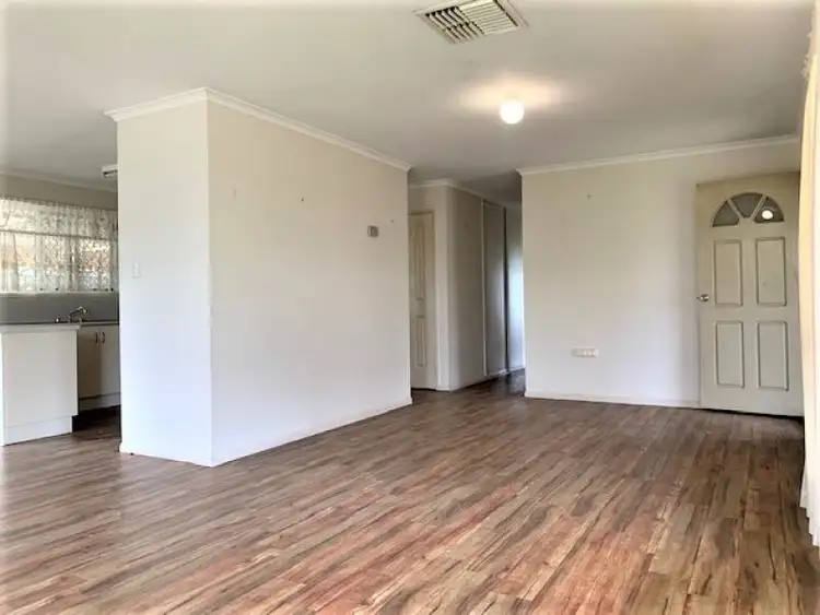 Seventh view of Homely house listing, 11 Cardinal Drive, Emerald QLD 4720