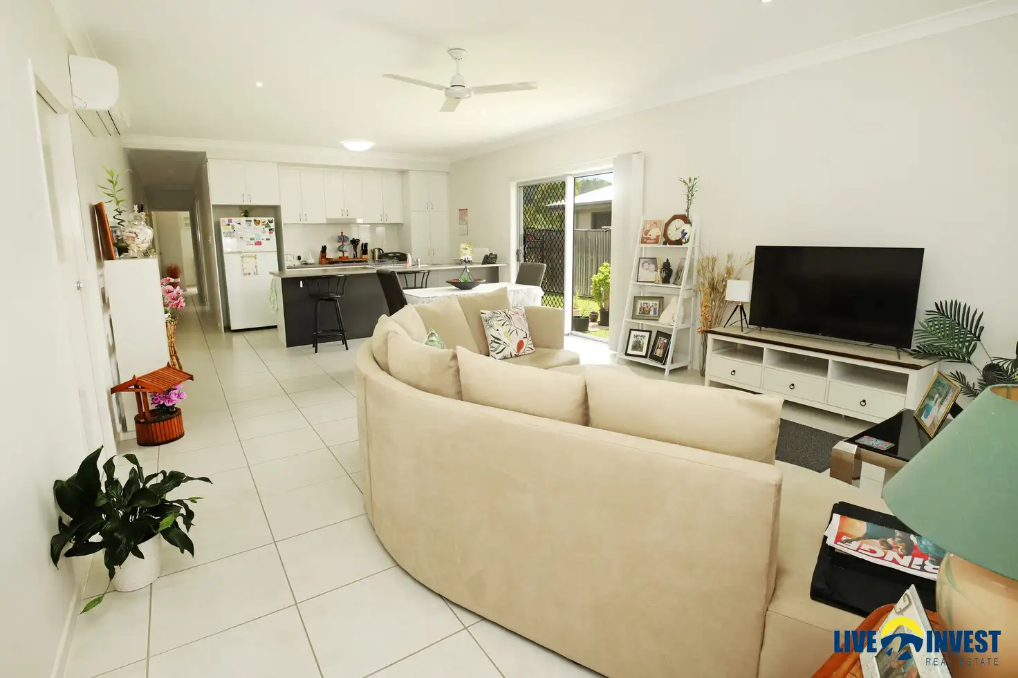 Main view of Homely unit listing, 25 Elbridge Bend, Mount Louisa QLD 4814