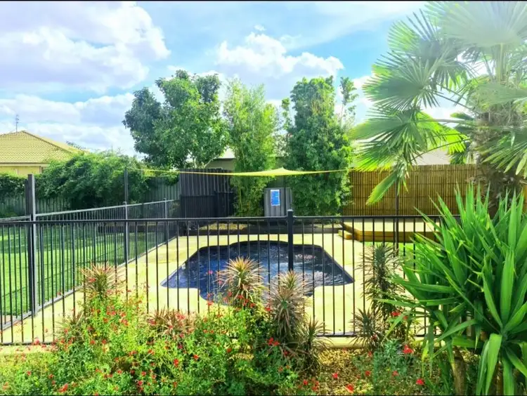 10 Quinn Court, Llanarth NSW 2795