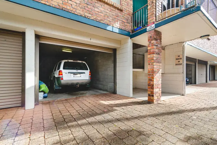 Seventh view of Homely unit listing, 3/156 Frank Street, Labrador QLD 4215