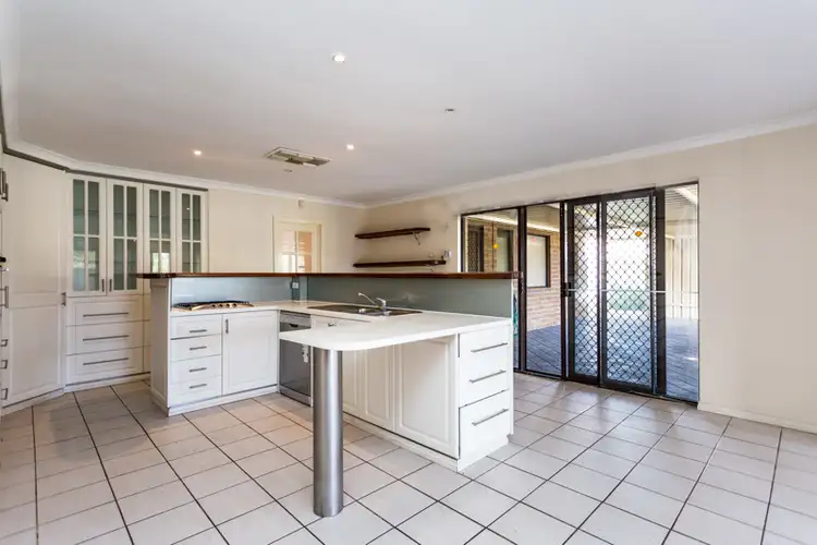Fifth view of Homely house listing, 8 Isdell Place, Gosnells WA 6110