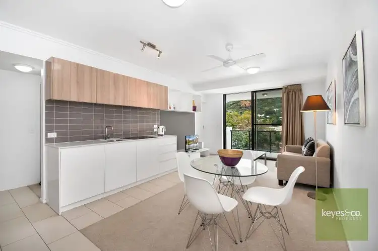 25/5 Kingsway Place, Townsville City QLD 4810