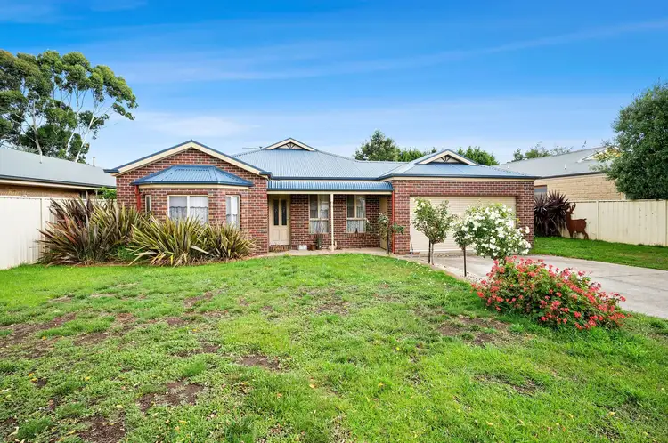 6 Hibiscus Court, Kilmore VIC 3764