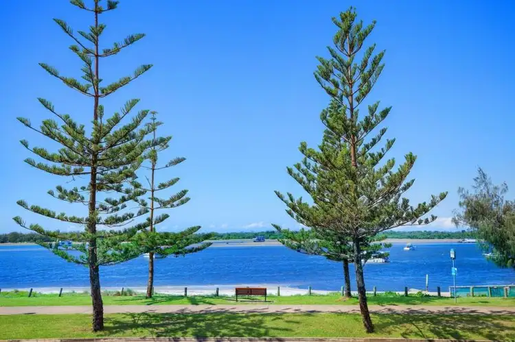 Sixth view of Homely unit listing, 4/442 Marine Parade, Biggera Waters QLD 4216