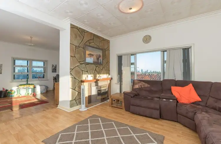 60 French Street, Joondanna WA 6060