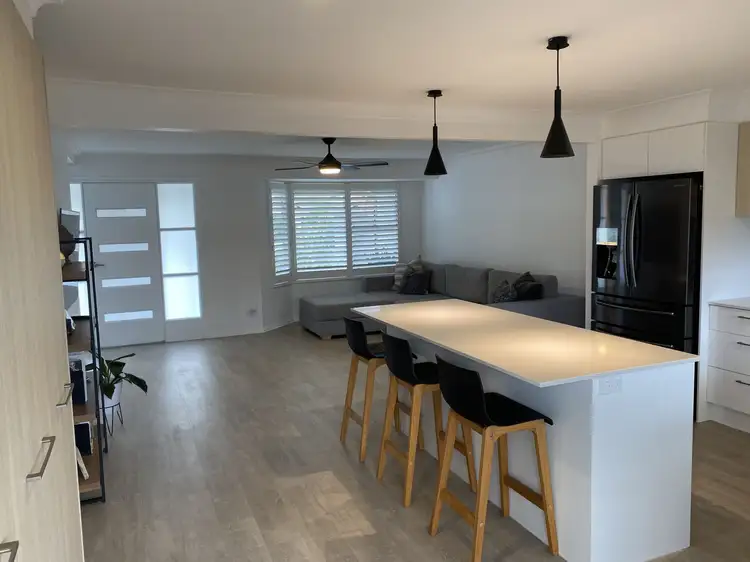 2/6 Windsor Place, Tuncurry NSW 2428